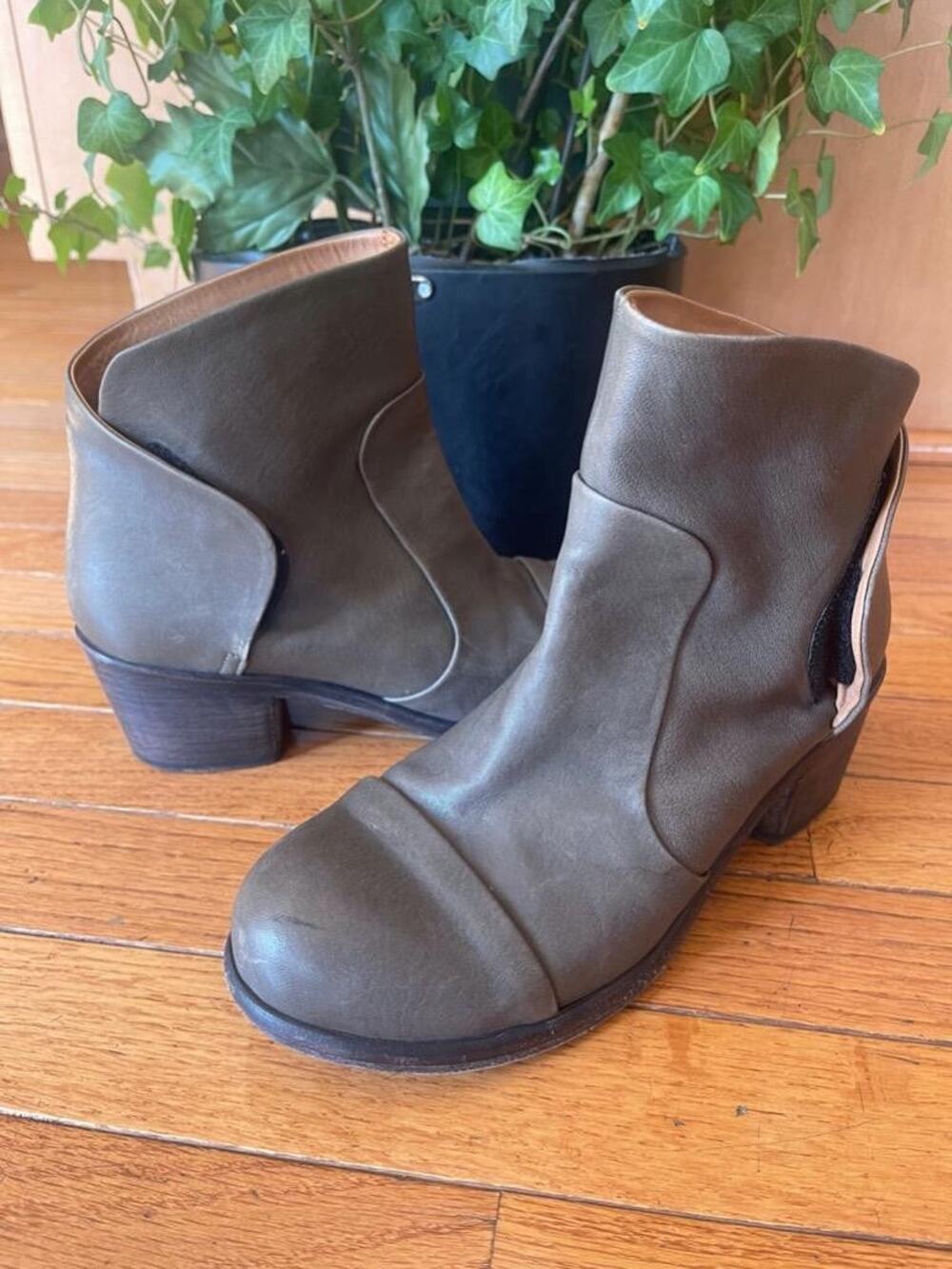 P MONJO BOOTS SIZE 36 US 6 (bot1400